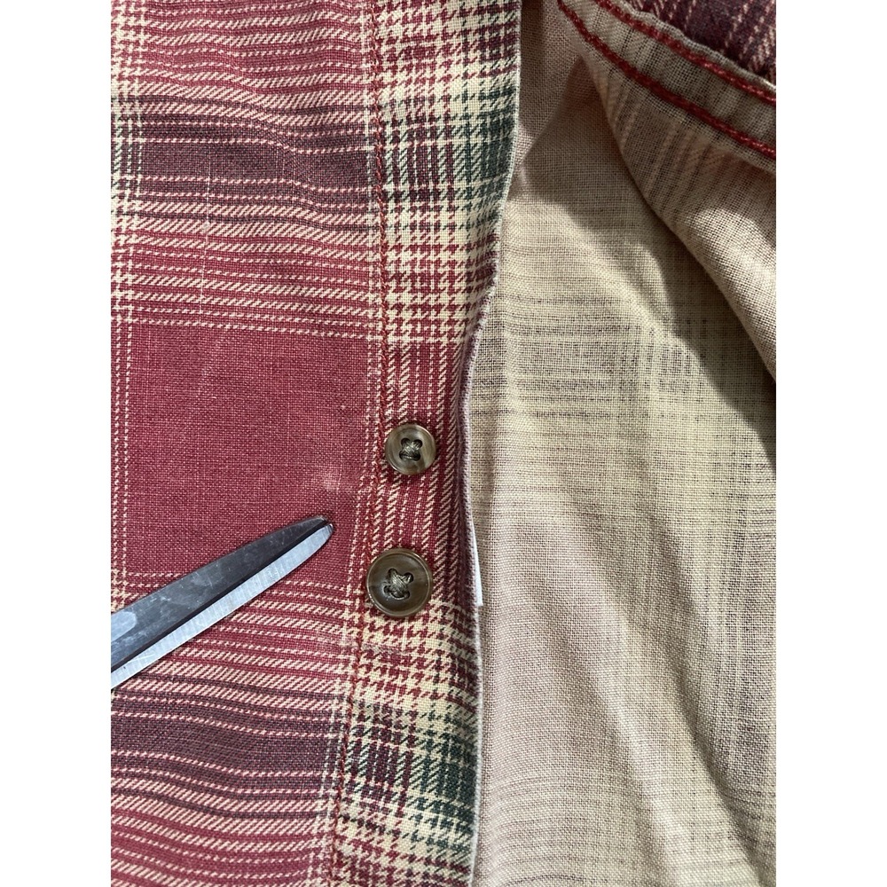 Lee Plaid Button Up Shirt Large Red Green Distressed Worn-In Preppy Grandpa - Picture 7 of 9